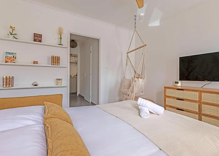 Apartamento Le Nid Hyper-centre - Stadium - Parking & Wifi *